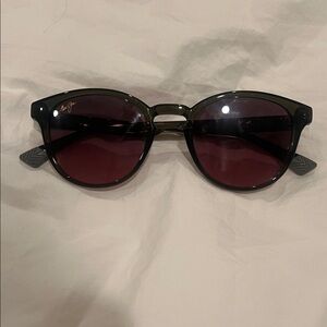 Maui Jim Green Sunglasses | Worn Once
